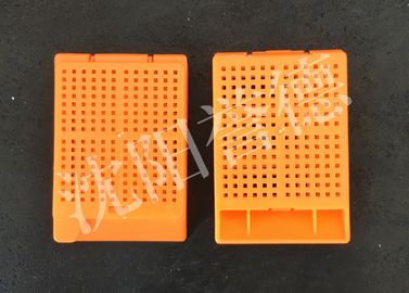중국 생검 정연한 구멍을 가진 카세트를 끼워넣는 병리 의학 소비가능한 조직 협력 업체